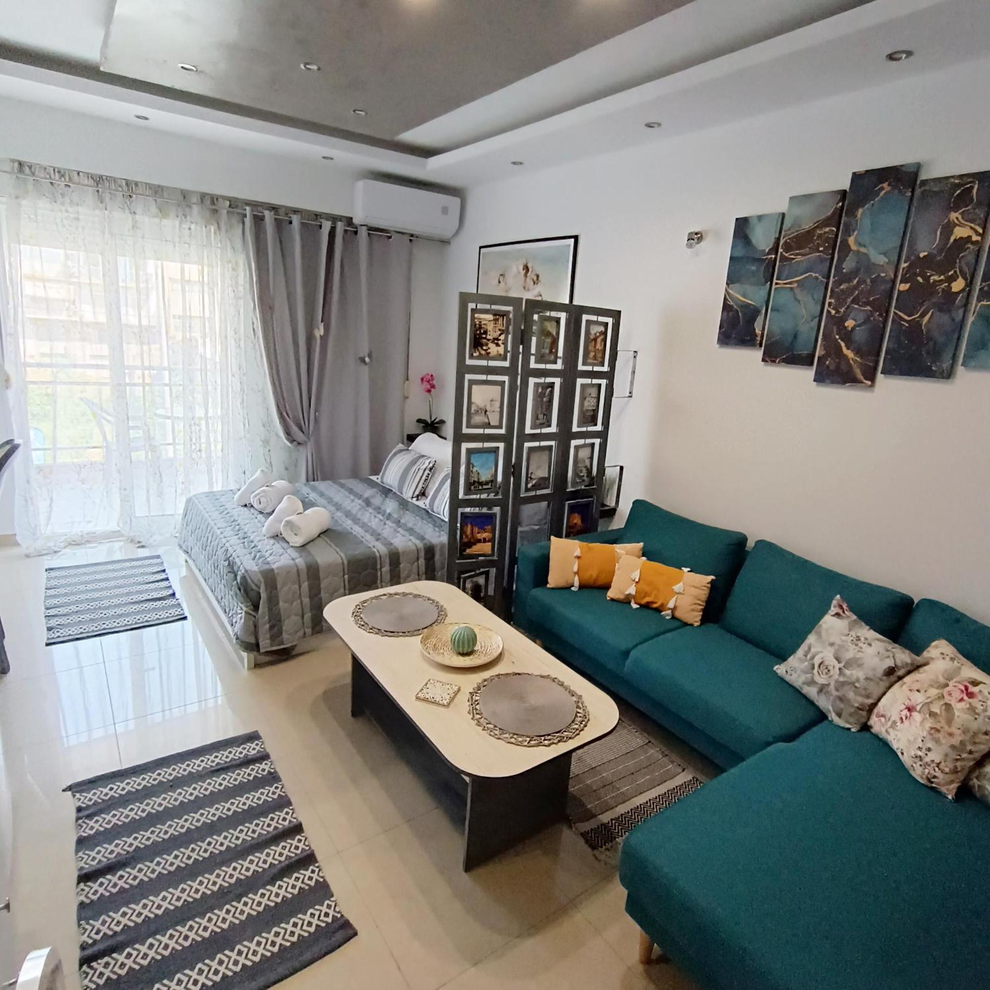 White Orhid Modern Studio Thessalonique Extérieur photo